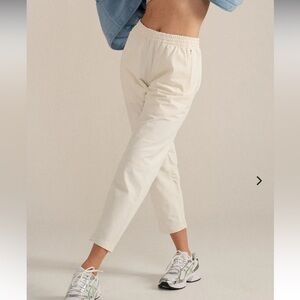 Outdoor voices RecTrek Pant ‘26 size small in bone (creamy white) NWT